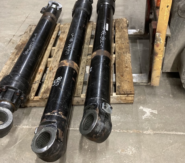 Good Used CYLINDER GRP - BOOM 3585972