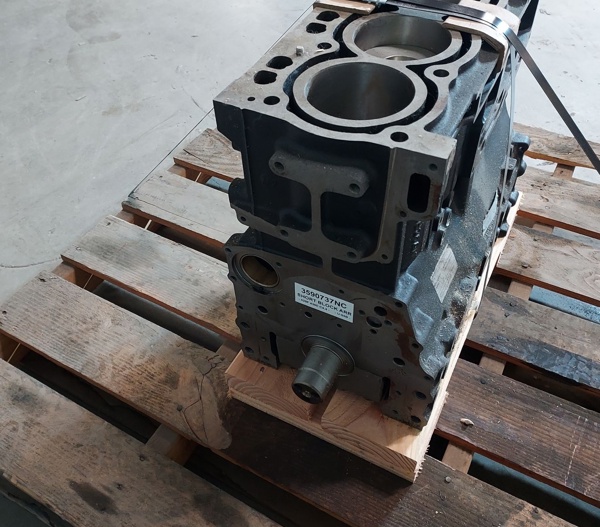 Unused Caterpillar SHORT BLOCK ARR 3590737 3