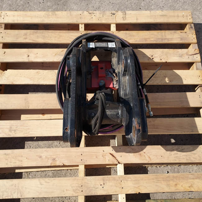 Used COUPLER GRP - QUICK 3611135 6