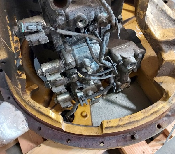 Used TRANSMISSION ARR 3656795 4
