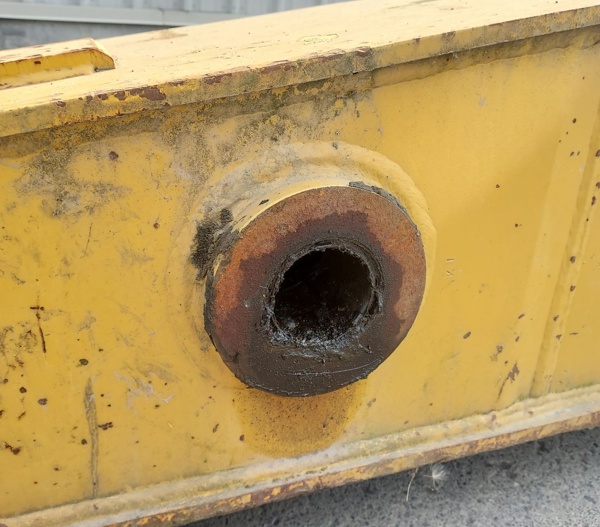 Used STICK A 3657117 8