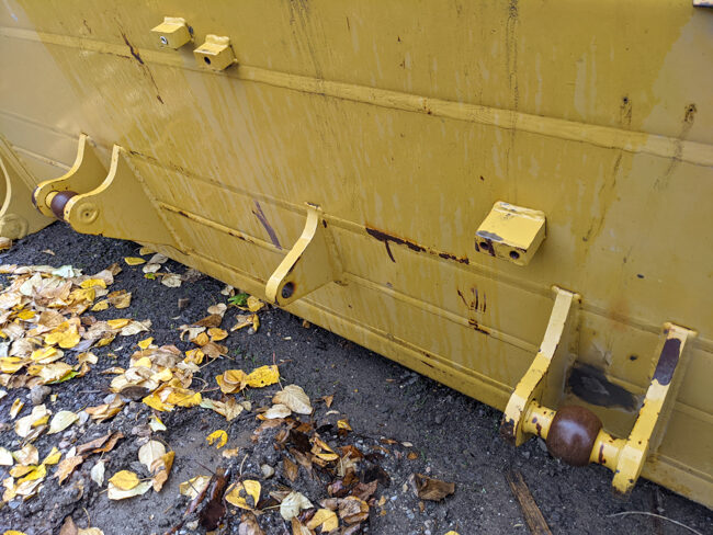 Used BLADE & EDGE GRP - SU 3693285