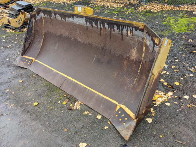 Used BLADE & EDGE GRP - SU 3693285 7