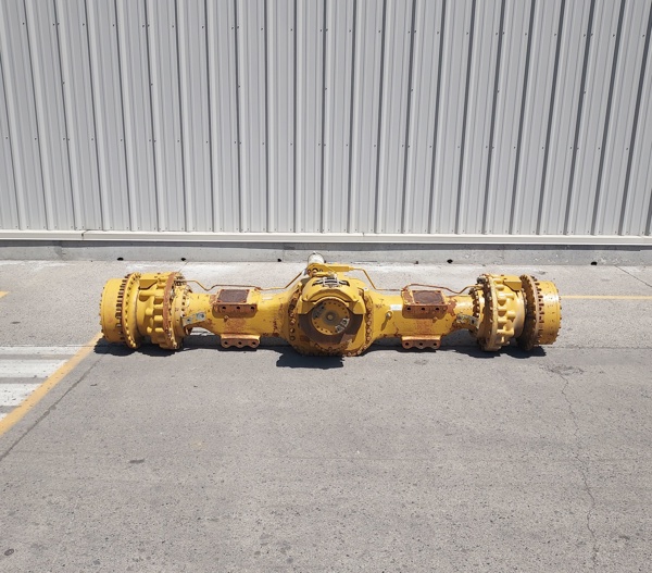 Used AXLE GRP - CENTER 3709015