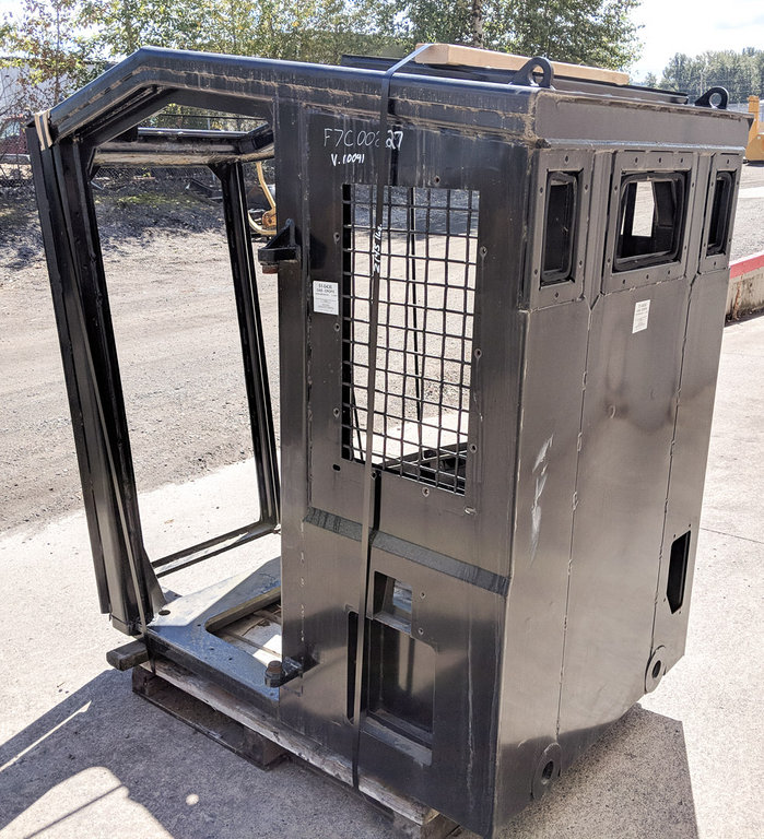 Used CAB GRP - EROPS 3709182 5