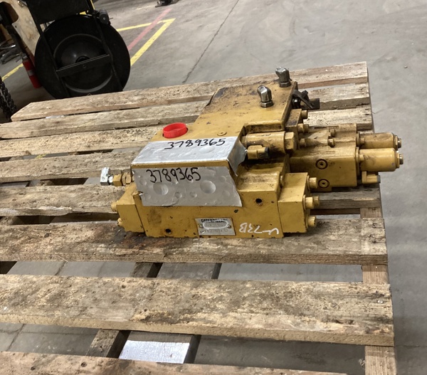 Used VALVE GRP - CONTROL 3789365 3
