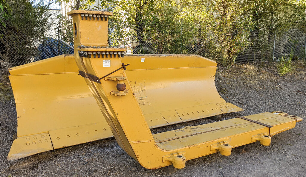 Used BLADE & EDGE GRP ANGLING 3852628