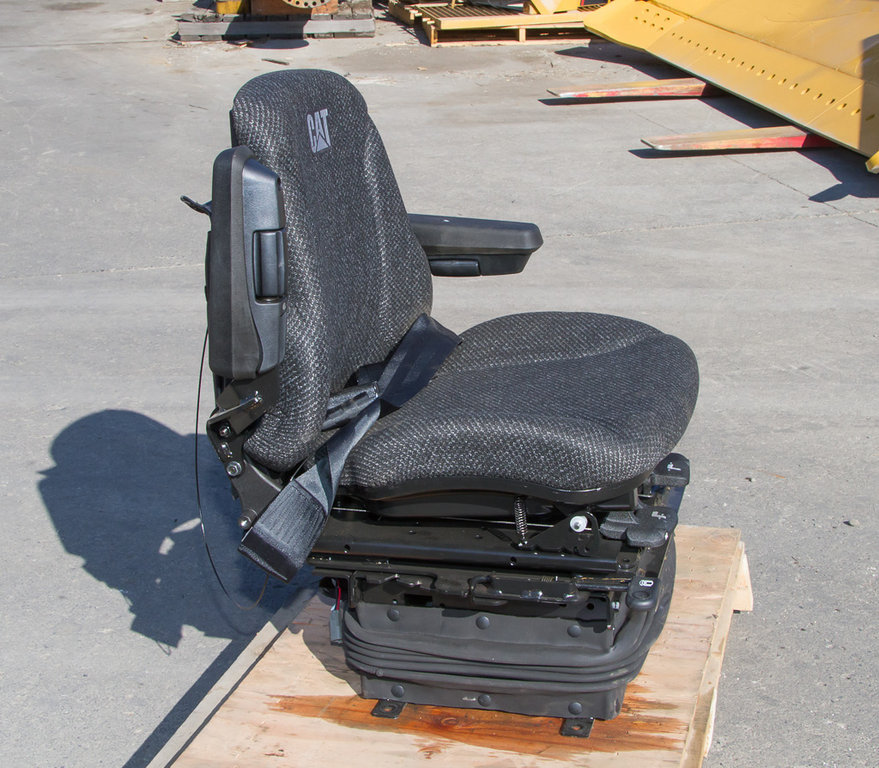 Unused Caterpillar SEAT GP - SUSPENSION 3884947 : Portland Tractor Inc ...
