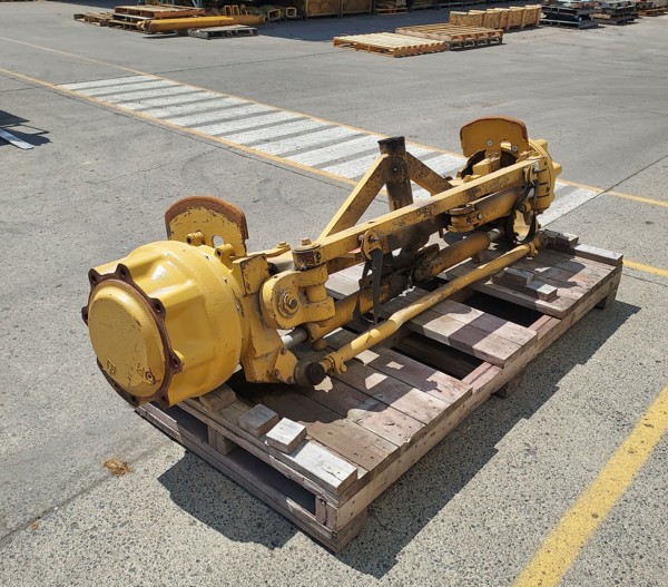 Used AXLE GRP - FRONT 3901262 4