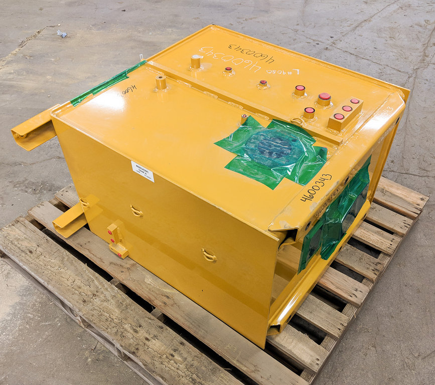 Used TANK GRP - HYDRAULIC 3945917