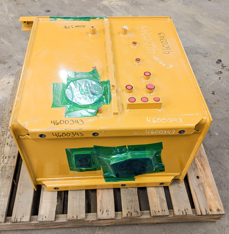 Used TANK GRP - HYDRAULIC 3945917 2