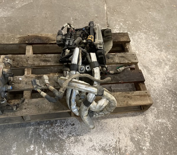 Used MODULE GRP - DEF 3996130Used MODULE GRP - DEF 3996130