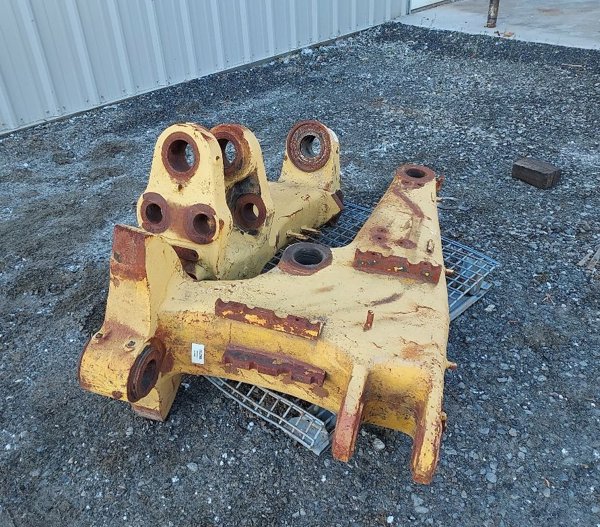 Used HITCH A 3G2566 2