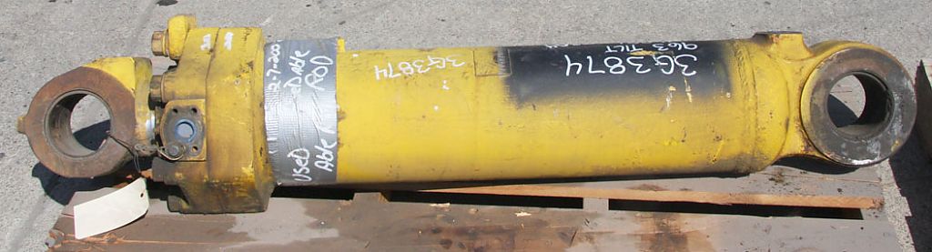 Used CYLINDER GRP 3G3874 2