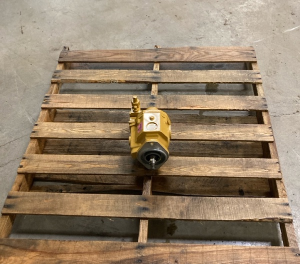 Unused Caterpillar PUMP GRP 3G4096 3