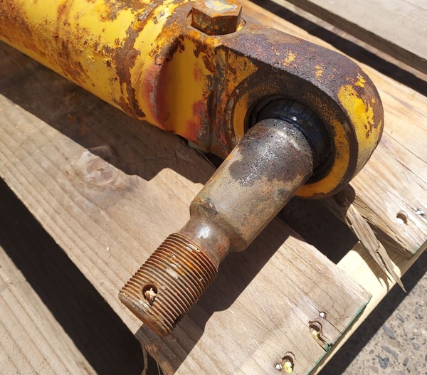 Core CYLINDER GRP - STEERING 4170582 4