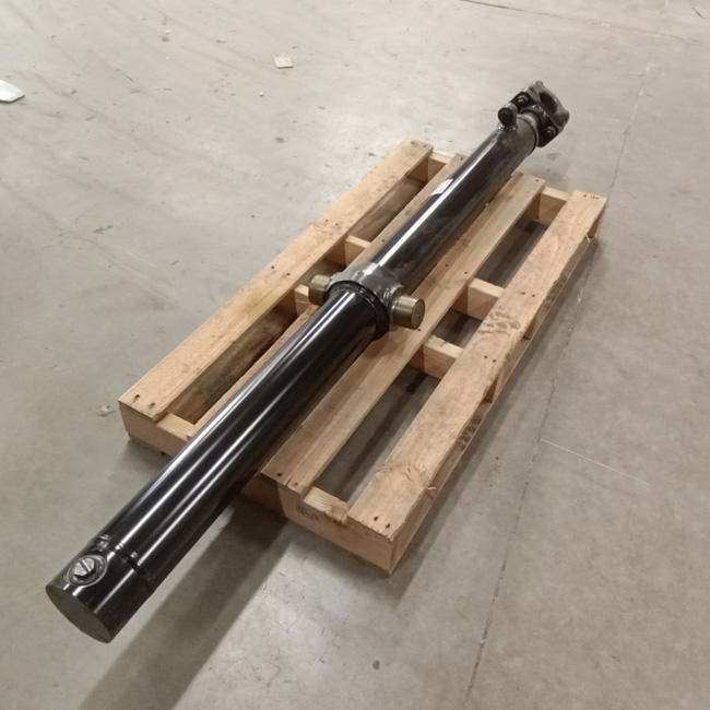Used CYLINDER GRP 4176244 3