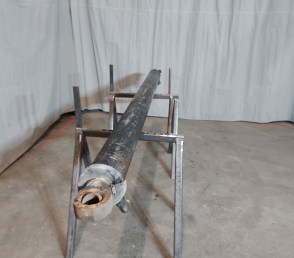 Good Used CYLINDER GRP - HOIST 4288692 2