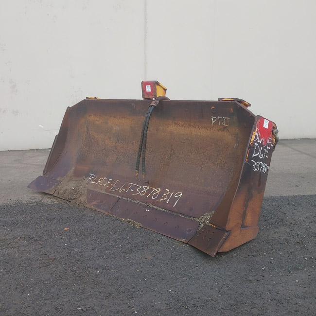 Used BLADE A 4427999 10