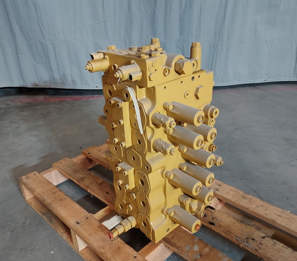 New CAT Take Off VALVE GRP - MAIN CONTROL 4520107