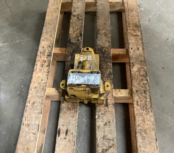 Used VALVE GRP 4529472 2