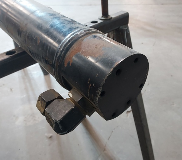 Used CYLINDER GRP 4535357 4