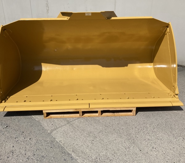 Used BUCKET A 4619047