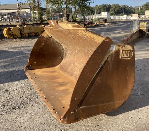 Used BUCKET A 4619047 2