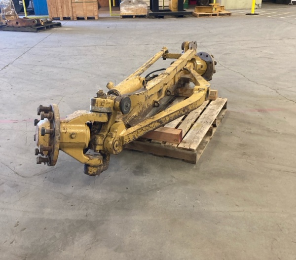 Used AXLE GRP 4746914 2