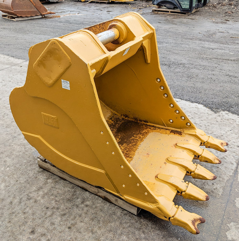 Used BUCKET A - HEAVY DUTY 4762326