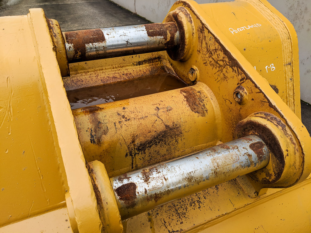 Used BUCKET A - HEAVY DUTY 4762326 6