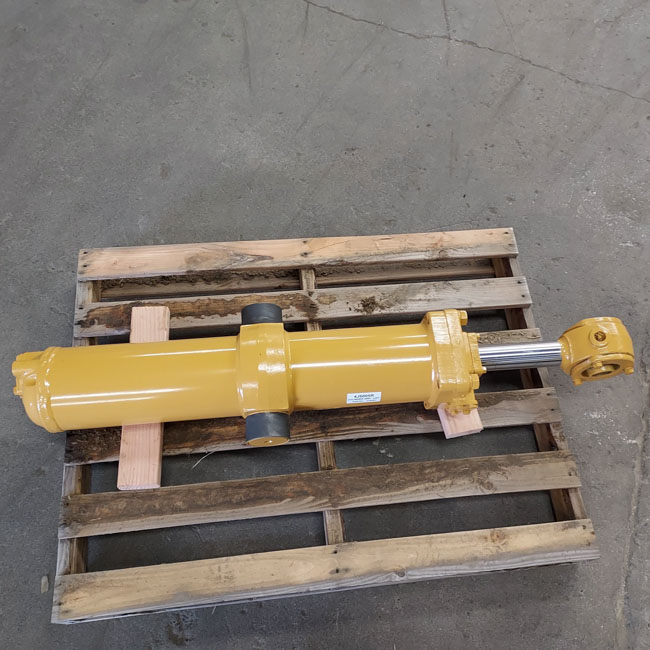 Rebuilt CYLINDER GRP - LIFT 4J6005 : Portland Tractor Inc. (PTI)