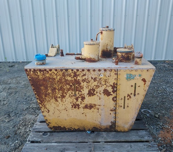 Used TANK GRP - HYDRAULIC 4T2551