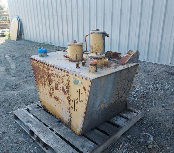 Used TANK GRP - HYDRAULIC 4T2551 2