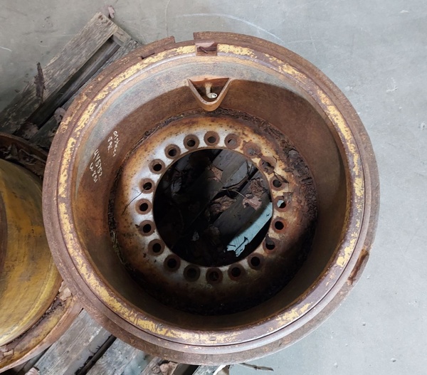 Used RIM GRP 4Y5752 3