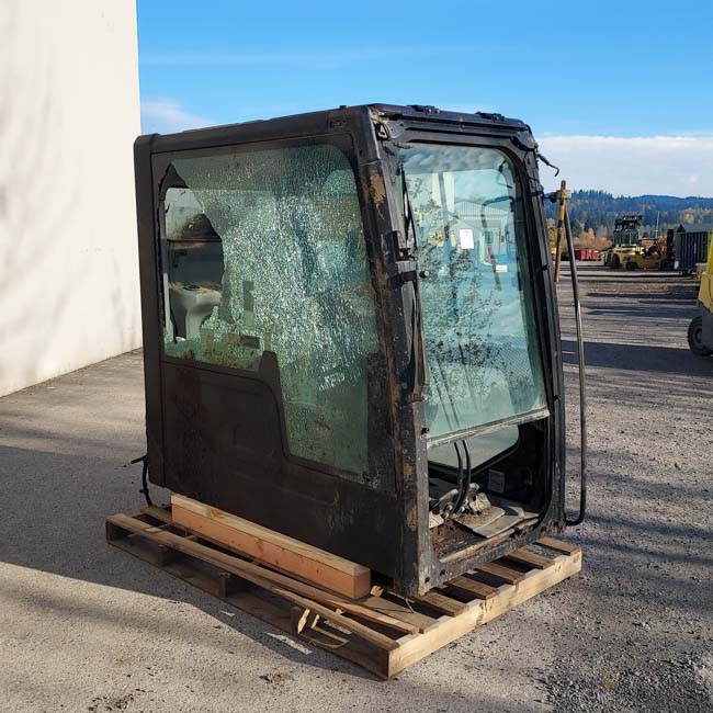 Good Used CAB - EROPS 50-0048 : Portland Tractor Inc. (PTI)