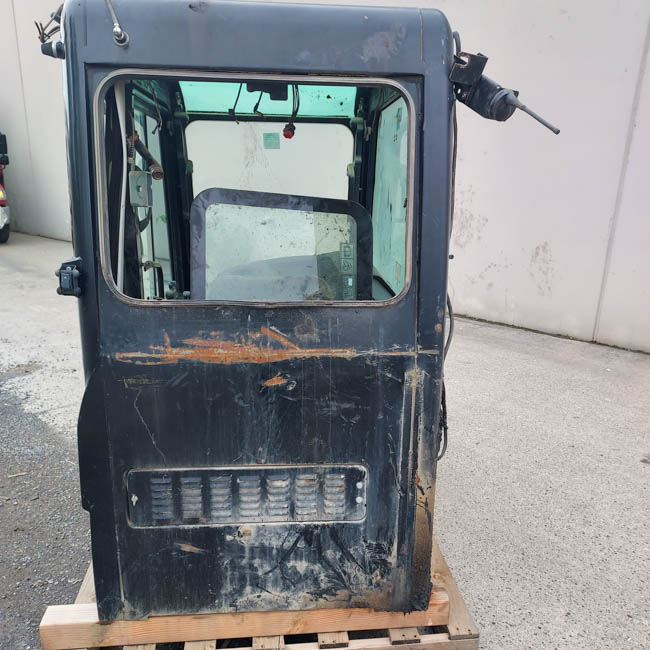 Good Used CAB - EROPS 50-0066 11