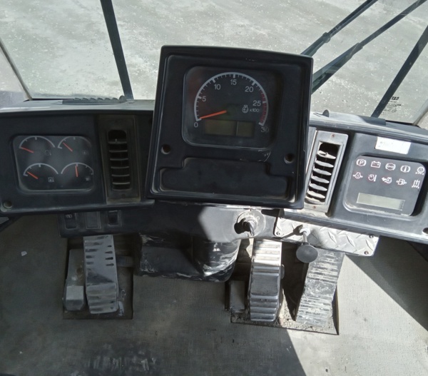 Good Used CAB - EROPS 50-0095 12