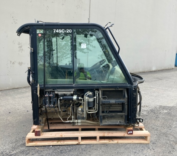 Good Used CAB - EROPS 50-0096
