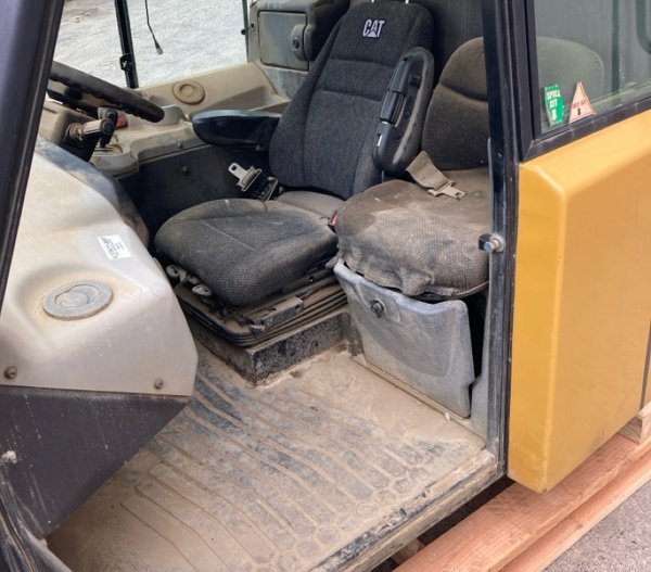Good Used CAB - EROPS 50-0096 6