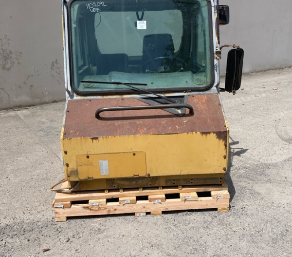 Good Used CAB - EROPS 50-0098 2