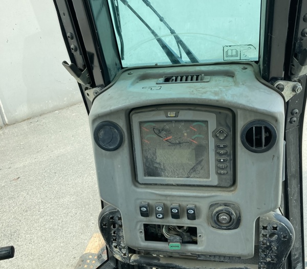 Good Used CAB - EROPS 50-0106 2