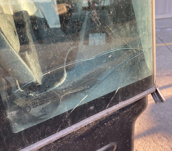 Good Used CAB - EROPS 50-0107 2