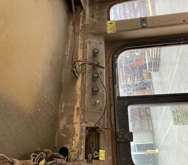 Good Used CAB - EROPS 50-0109 8