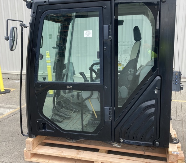 Good Used CAB - EROPS 50-0112