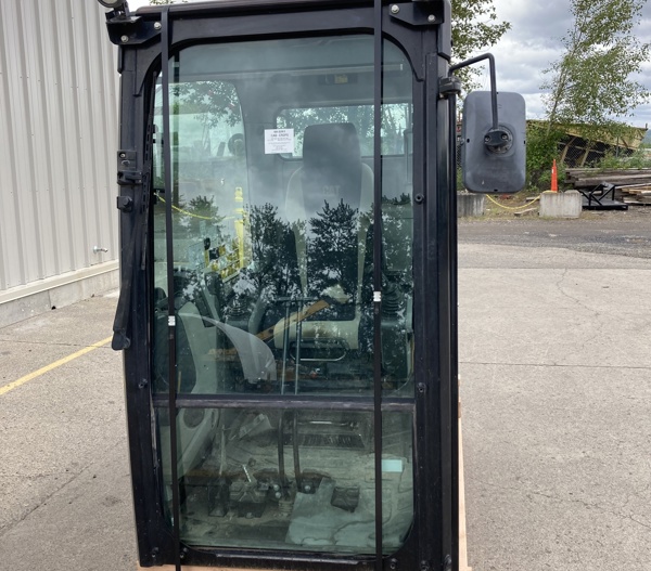 Good Used CAB - EROPS 50-0112 3