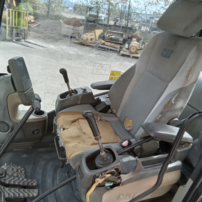 Good Used CAB - EROPS 50-0332 6