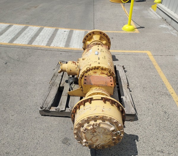 Used AXLE ARR - FIXED 5077012 3