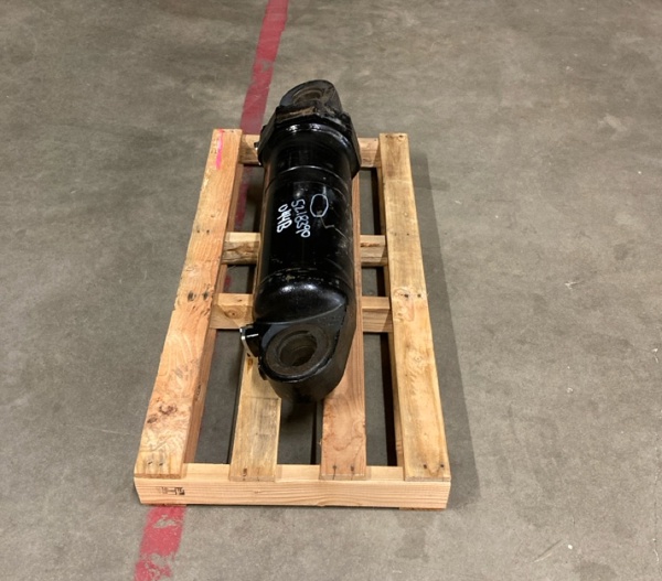 Used CYLINDER GRP 5218390