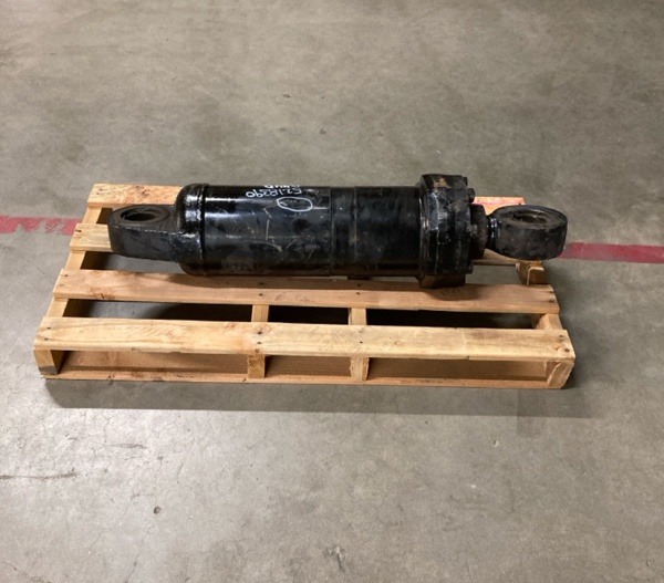 Used CYLINDER GRP 5218390 2